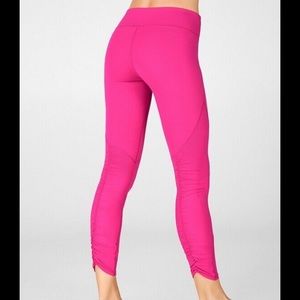 NWT Fabletics Leggings